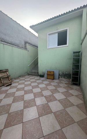 Casa à venda com 69m², 2 quartos e 1 vaga Casa à venda com 69m², 2 quartos e 1 vagaÁrea Externa