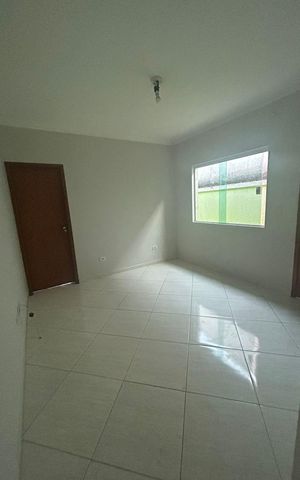 Casa à venda com 69m², 2 quartos e 1 vaga Casa à venda com 69m², 2 quartos e 1 vagaSala