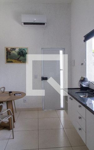 Studio para alugar com 30m², 1 quarto e sem vaga Studio para alugar com 30m², 1 quarto e sem vagaStudio