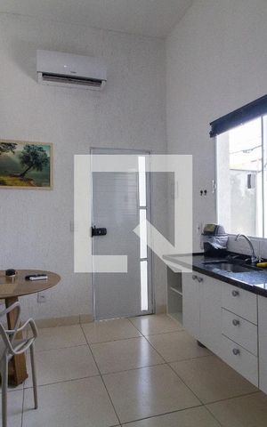Studio para alugar com 29m², 1 quarto e sem vaga Studio para alugar com 29m², 1 quarto e sem vagaCozinha