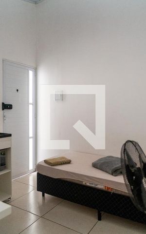 Studio para alugar com 30m², 1 quarto e sem vaga Studio para alugar com 30m², 1 quarto e sem vagaStudio