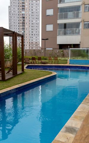 Apartamento à venda com 50m², 2 quartos e 1 vaga Apartamento à venda com 50m², 2 quartos e 1 vagaÁrea comum - Piscina