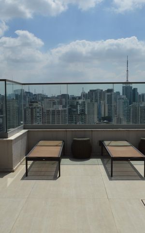 Apartamento à venda com 65m², 2 quartos e 1 vagaPiscina