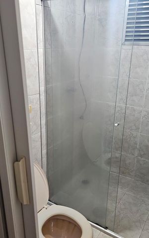 Apartamento à venda com 75m², 3 quartos e 2 vagas Apartamento à venda com 75m², 3 quartos e 2 vagasBanheiro