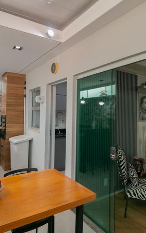 Apartamento à venda com 110m², 2 quartos e 2 vagas Apartamento à venda com 110m², 2 quartos e 2 vagasCozinha