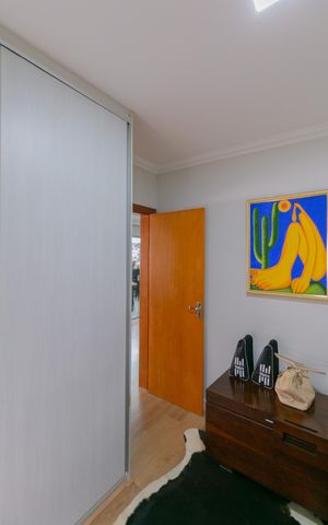 Apartamento à venda com 110m², 2 quartos e 2 vagas Apartamento à venda com 110m², 2 quartos e 2 vagasQuarto