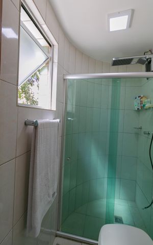 Apartamento à venda com 110m², 2 quartos e 2 vagas Apartamento à venda com 110m², 2 quartos e 2 vagasBanheiro/Suite