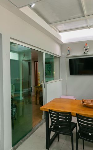 Apartamento à venda com 110m², 2 quartos e 2 vagas Apartamento à venda com 110m², 2 quartos e 2 vagasCozinha