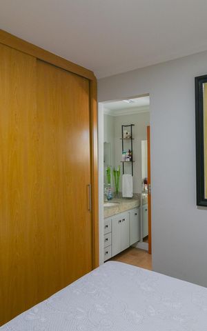 Apartamento à venda com 110m², 2 quartos e 2 vagas Apartamento à venda com 110m², 2 quartos e 2 vagasSuite