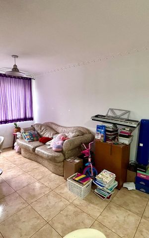 Apartamento à venda com 78m², 3 quartos e 1 vaga Apartamento à venda com 78m², 3 quartos e 1 vagaSala