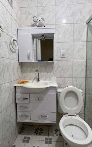 Casa para alugar com 200m², 2 quartos e 2 vagas Casa para alugar com 200m², 2 quartos e 2 vagasBanheiro 1