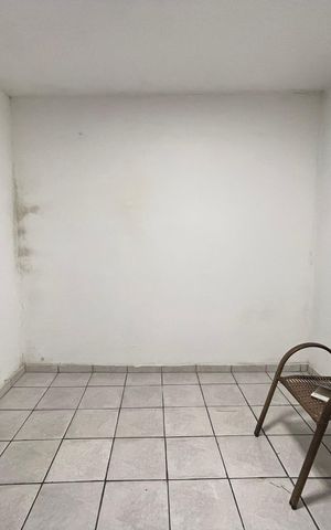 Casa para alugar com 200m², 2 quartos e 2 vagas Casa para alugar com 200m², 2 quartos e 2 vagasQuarto 1