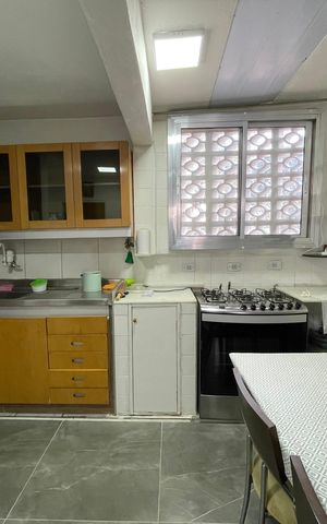 Casa para alugar com 200m², 2 quartos e 2 vagas Casa para alugar com 200m², 2 quartos e 2 vagasCozinha