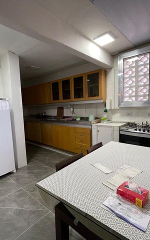 Casa para alugar com 200m², 2 quartos e 2 vagas Casa para alugar com 200m², 2 quartos e 2 vagasCozinha