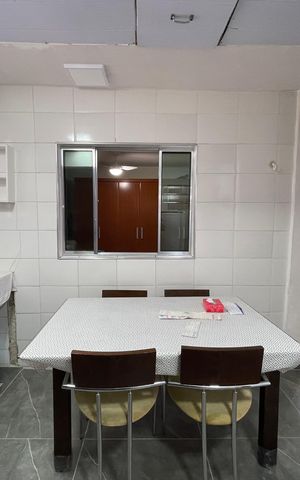 Casa para alugar com 200m², 2 quartos e 2 vagas Casa para alugar com 200m², 2 quartos e 2 vagasCozinha