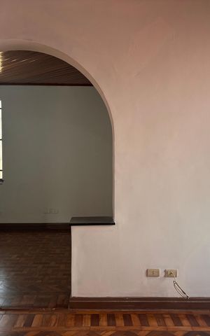 Casa para alugar com 200m², 2 quartos e 1 vaga Casa para alugar com 200m², 2 quartos e 1 vagaSala
