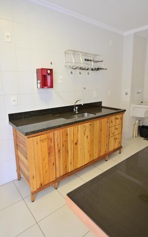 Apartamento para alugar com 65m², 2 quartos e 2 vagas Apartamento para alugar com 65m², 2 quartos e 2 vagasCozinha