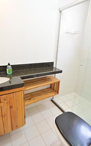 Apartamento para alugar com 65m², 2 quartos e 2 vagas Apartamento para alugar com 65m², 2 quartos e 2 vagasSuíte Banheiro