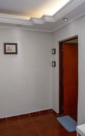 Casa à venda com 230m², 4 quartos e 2 vagasSala - Casa 1