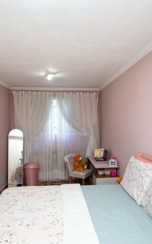 Casa à venda com 230m², 4 quartos e 2 vagasQuarto 2 - casa 1