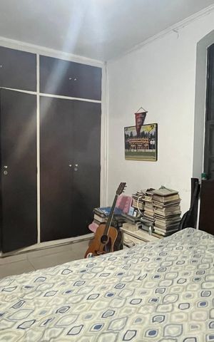 Casa à venda com 245m², 6 quartos e 3 vagas Casa à venda com 245m², 6 quartos e 3 vagasQuarto 5