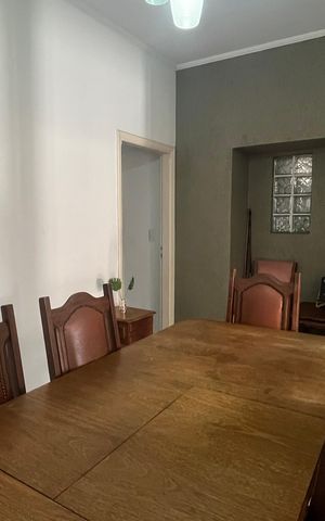 Casa à venda com 245m², 6 quartos e 3 vagas Casa à venda com 245m², 6 quartos e 3 vagasSala 4