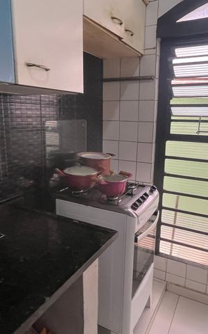 Casa à venda com 245m², 6 quartos e 3 vagas Casa à venda com 245m², 6 quartos e 3 vagasCozinha 2