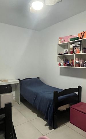 Casa à venda com 245m², 6 quartos e 3 vagas Casa à venda com 245m², 6 quartos e 3 vagasQuarto 6