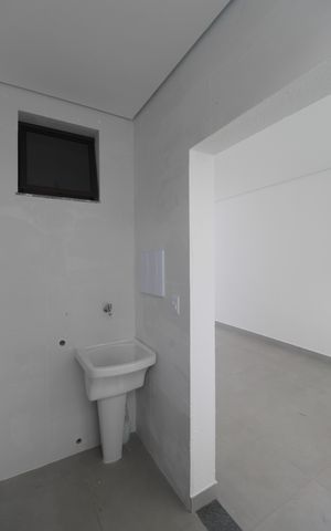 Casa de condomínio à venda com 140m², 3 quartos e 2 vagasÁrea de Serviço