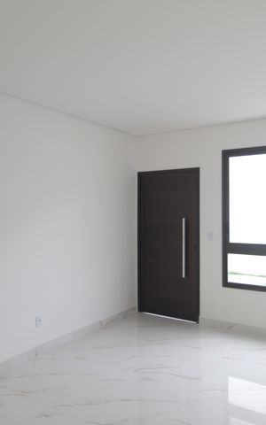 Casa de condomínio à venda com 140m², 3 quartos e 2 vagasSala