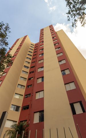 Apartamento à venda com 68m², 2 quartos e 1 vaga Apartamento à venda com 68m², 2 quartos e 1 vagaFachada