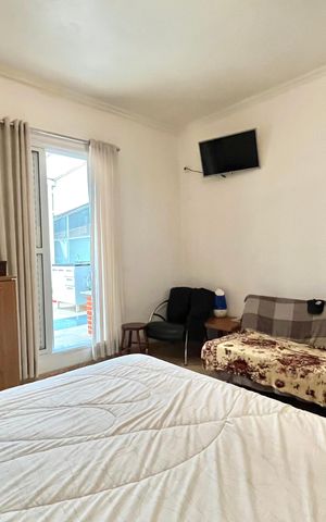 Casa à venda com 200m², 4 quartos e 2 vagas Casa à venda com 200m², 4 quartos e 2 vagasQuarto 1
