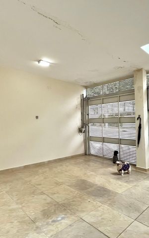 Casa à venda com 200m², 4 quartos e 2 vagas Casa à venda com 200m², 4 quartos e 2 vagasGaragem