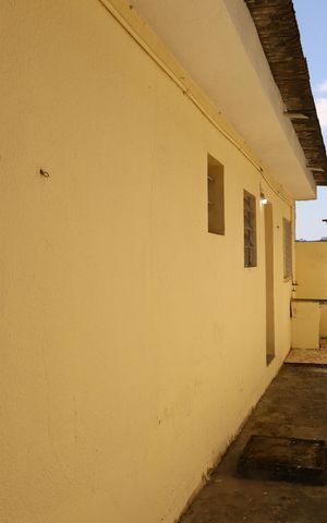 Casa para alugar com 70m², 1 quarto e sem vagaQuintal - Corredor