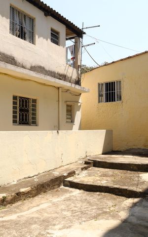 Casa para alugar com 70m², 1 quarto e sem vagaQuintal