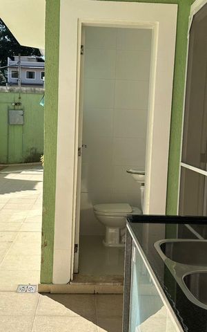 Casa de condomínio à venda com 350m², 3 quartos e 2 vagas Casa de condomínio à venda com 350m², 3 quartos e 2 vagasPiscina