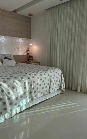 Casa de condomínio à venda com 350m², 3 quartos e 2 vagas Casa de condomínio à venda com 350m², 3 quartos e 2 vagasSuíte 3