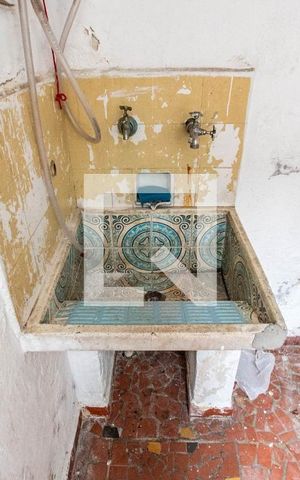 Casa à venda com 90m², 2 quartos e sem vaga