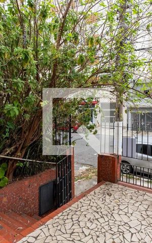 Casa à venda com 90m², 2 quartos e sem vaga