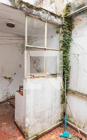 Casa à venda com 90m², 2 quartos e sem vaga