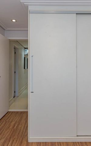 Apartamento à venda com 136m², 3 quartos e 2 vagasSuíte