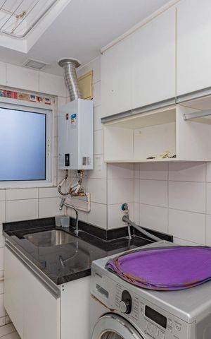 Apartamento à venda com 136m², 3 quartos e 2 vagasÁrea de Serviço