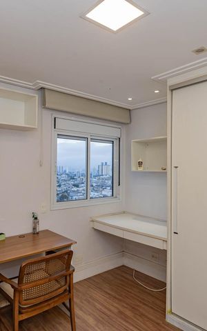 Apartamento à venda com 136m², 3 quartos e 2 vagasSuíte 2