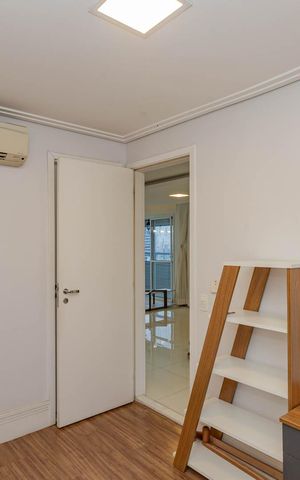 Apartamento à venda com 136m², 3 quartos e 2 vagasSuíte 2
