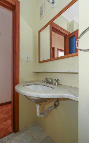 Apartamento à venda com 112m², 3 quartos e sem vagaBanheiro