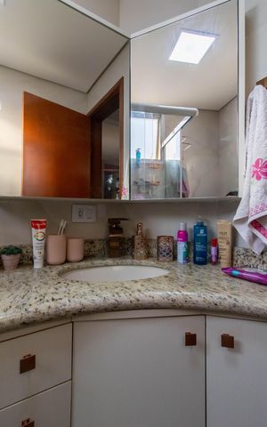 Apartamento à venda com 140m², 3 quartos e 2 vagas Apartamento à venda com 140m², 3 quartos e 2 vagasBanheiro