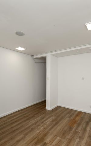 Casa à venda com 129m², 3 quartos e 2 vagas Casa à venda com 129m², 3 quartos e 2 vagasSala 2