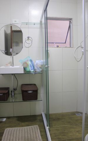 Casa à venda com 51m², 4 quartos e 1 vagaBanheiro social