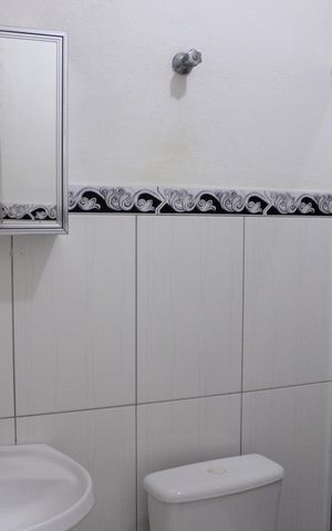 Casa à venda com 51m², 4 quartos e 1 vagaBanheiro da Suíte - casa 2
