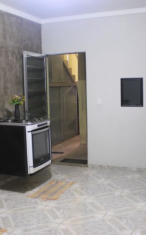Casa à venda com 51m², 4 quartos e 1 vagaCozinha